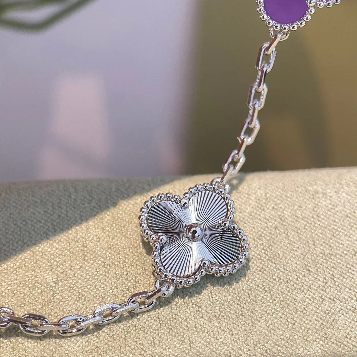 [Amore]LUCKY CLOVER 5-MOTIF BRACELET - VIOLET COLLECTION
