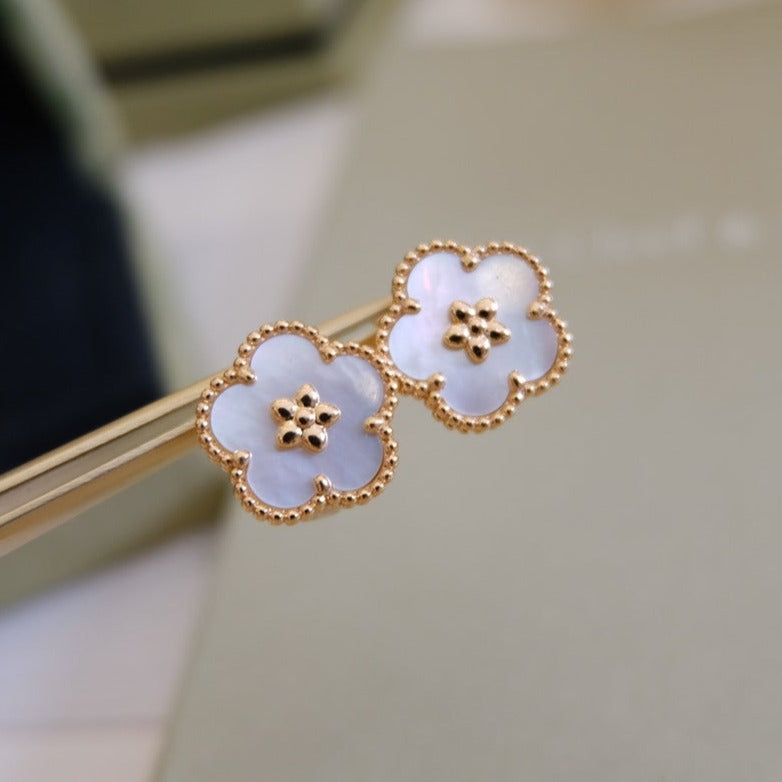 [Amore]LUCKY PINK GOLD WHITE MOP EARRINGS