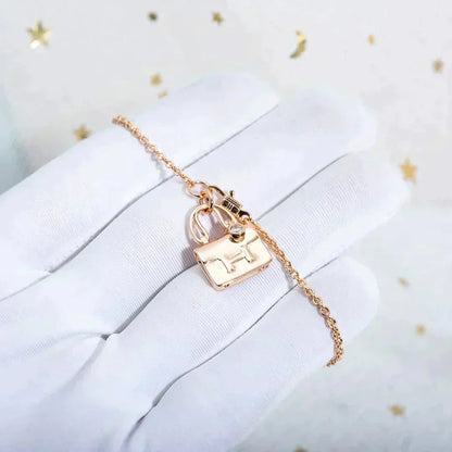 [Amore]AMULETTE PEDANT ROSE GOLD NECKLACE