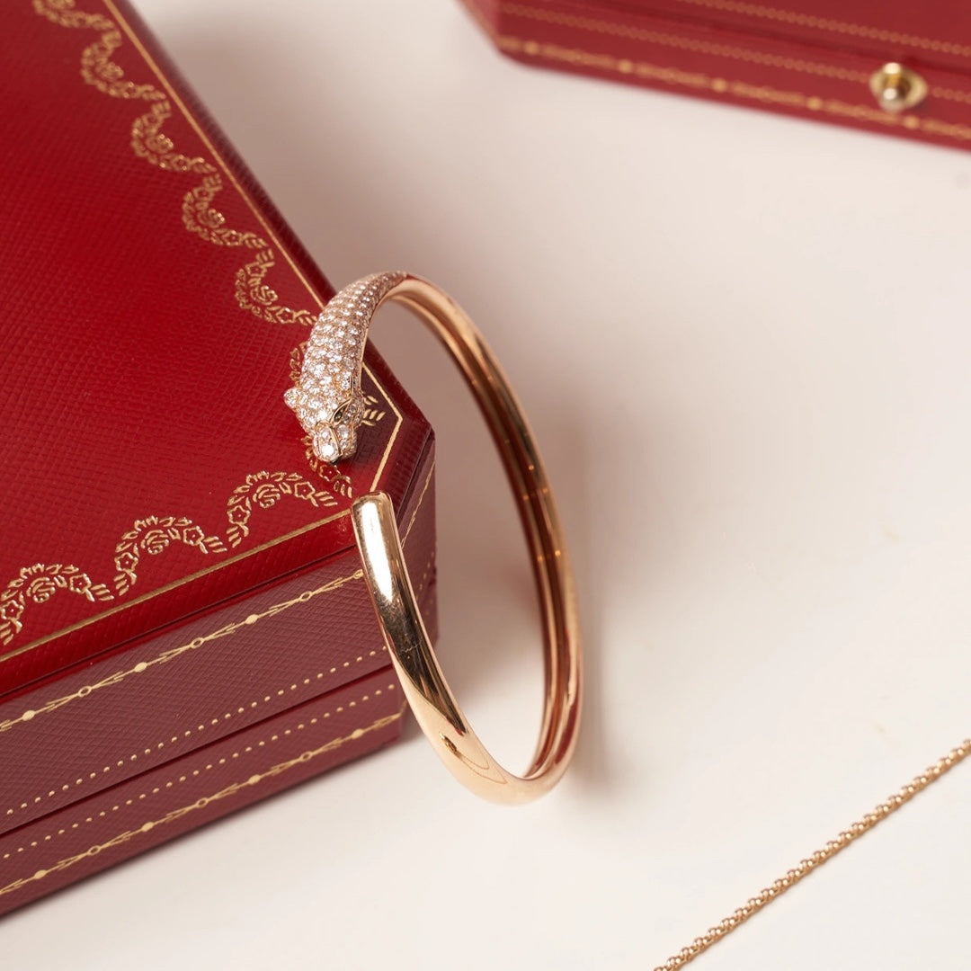 [Amore]PANTHERE ROSE GOLD DIAMOND OPEN BRACELET