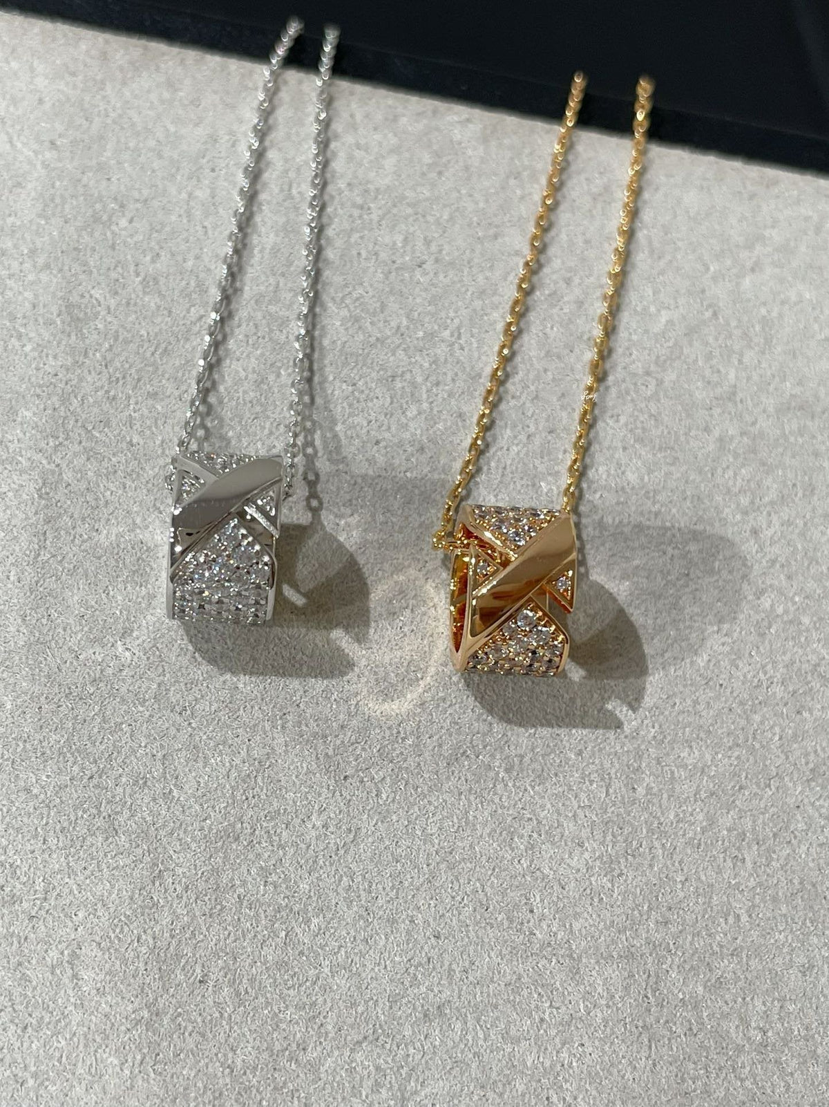 [Amore]LIENS EVIDENCE DIAMOND PAVED NECKLACE