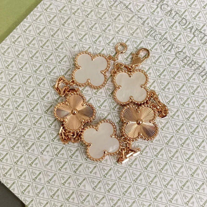 [Amore]LUCKY CLOVER 5-MOTIF BRACELET - WHITE MOTHER-OF-PEARL COLLECTION