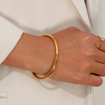 [Amore]Ara Gold Bangle