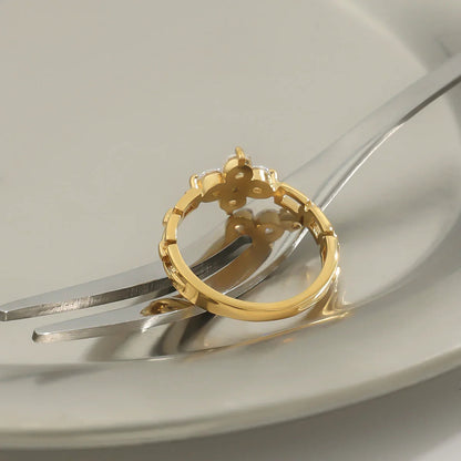 [Amore]Clestine Diamond Petal Ring