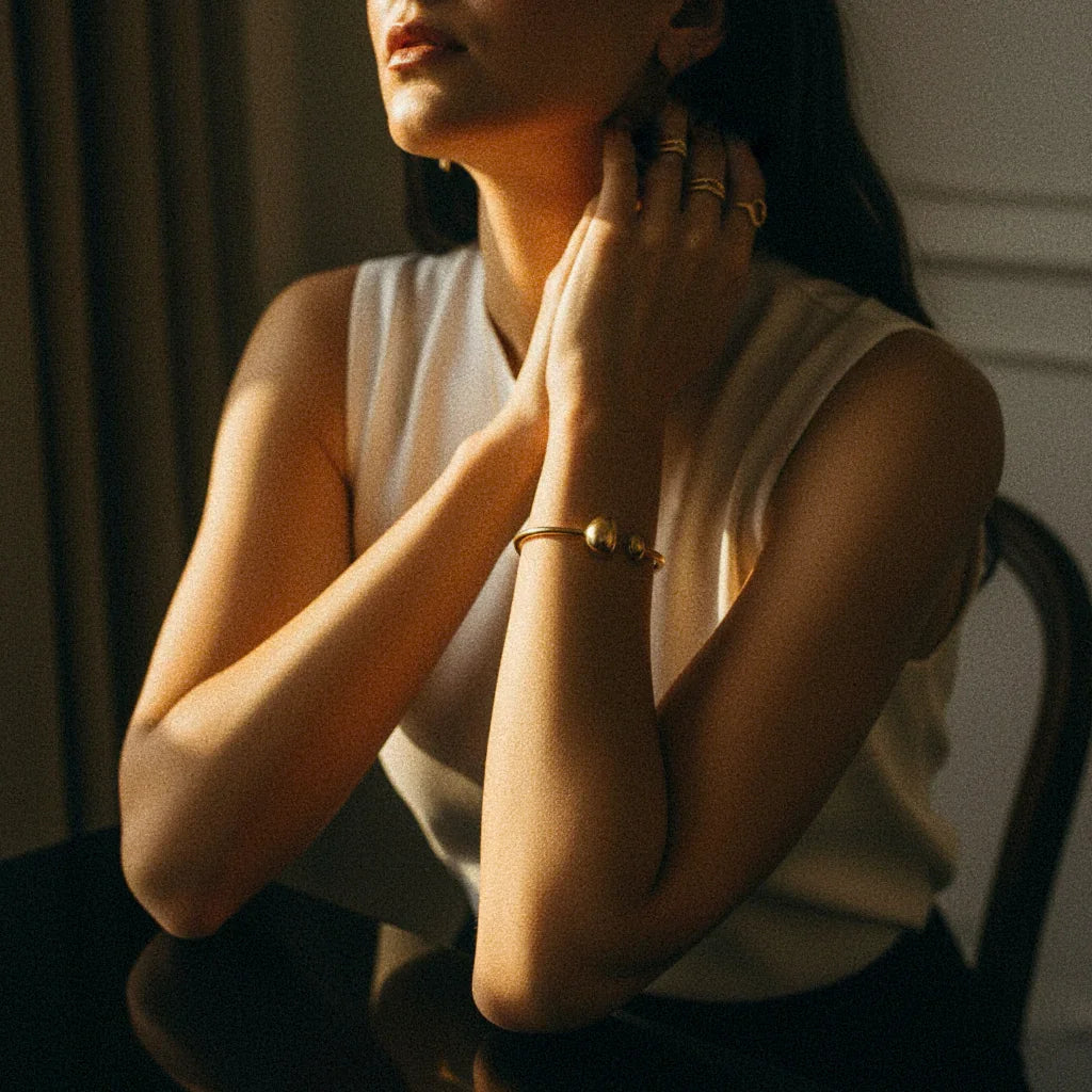 [Amore]Mallory Minimalist Gold Cuff