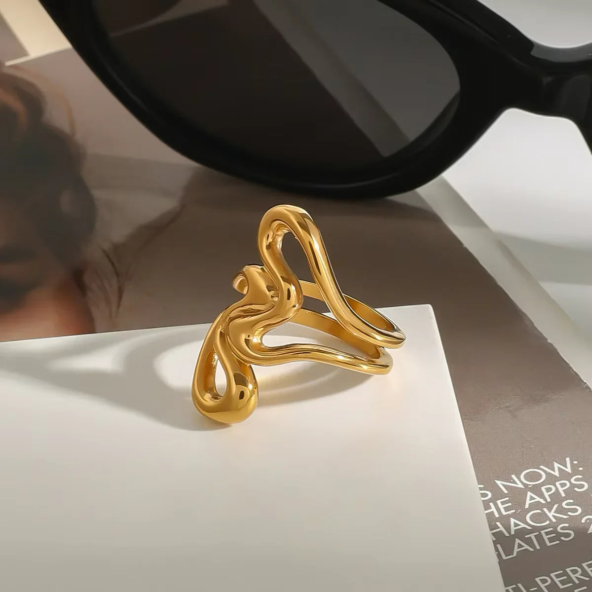 [Amore]Corina Abstract Gold Ring
