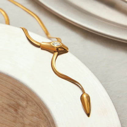 [Amore]Zarelle Gold Serpentine Pendant