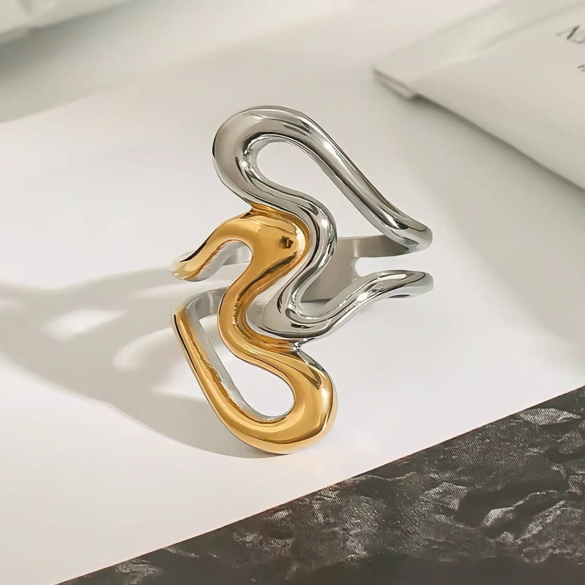 [Amore]Corina Abstract Gold Ring