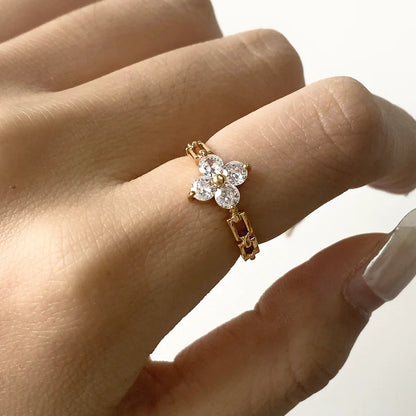 [Amore]Clestine Diamond Petal Ring