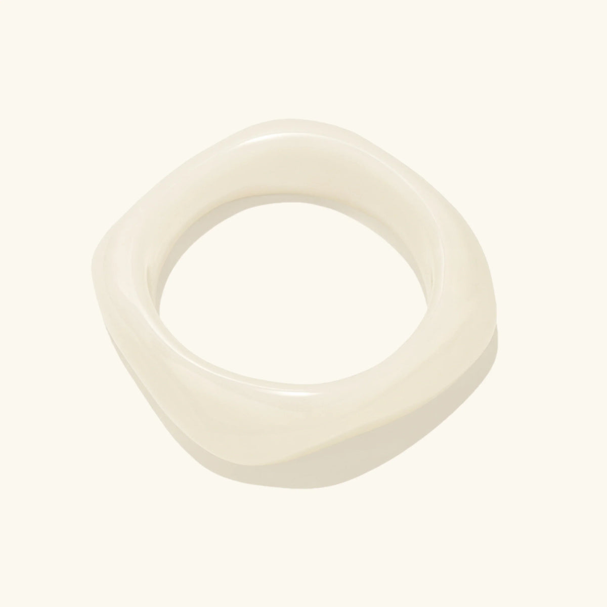 [Amore]Avaria Acrylic Bangle