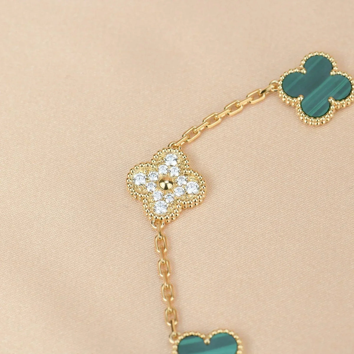 [Amore]LUCKY CLOVER 5-MOTIF BRACELET - MALACHITE COLLECTION