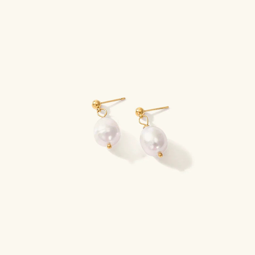 [Amore]Gloria Freshwater Pearl Earrings