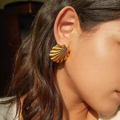 [Amore]Bayside Gold Seashell Earrings