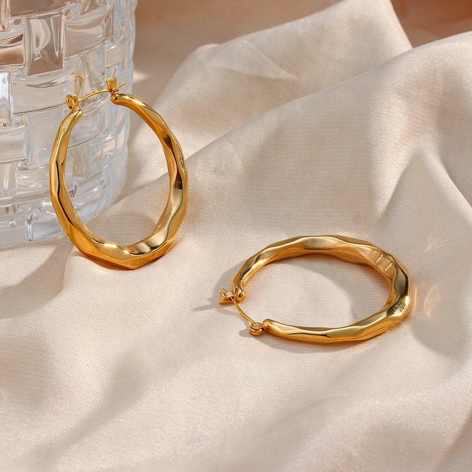 [Amore]Aire Hoop Earrings