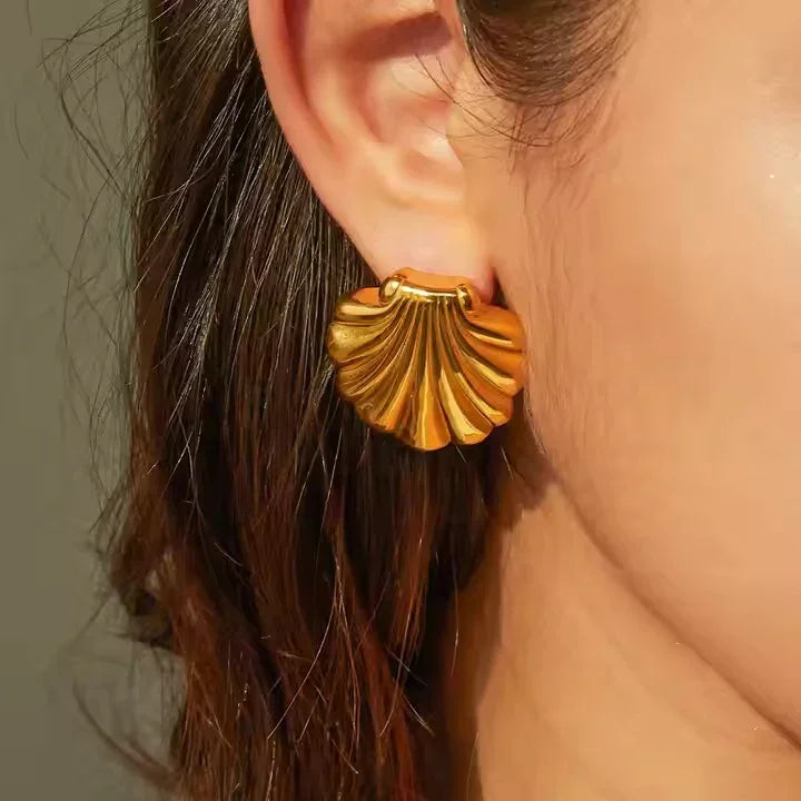 [Amore]Bayside Gold Seashell Earrings