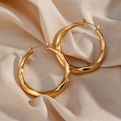 [Amore]Aire Hoop Earrings