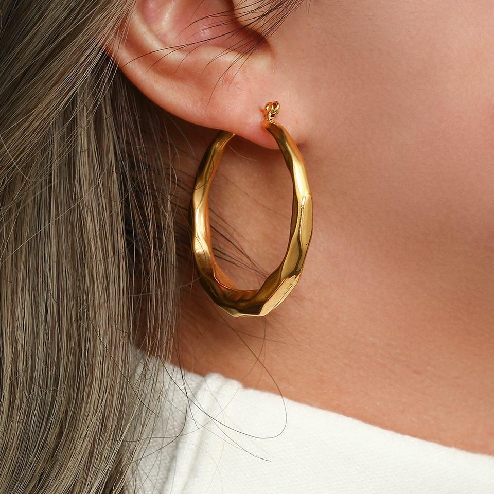 [Amore]Aire Hoop Earrings