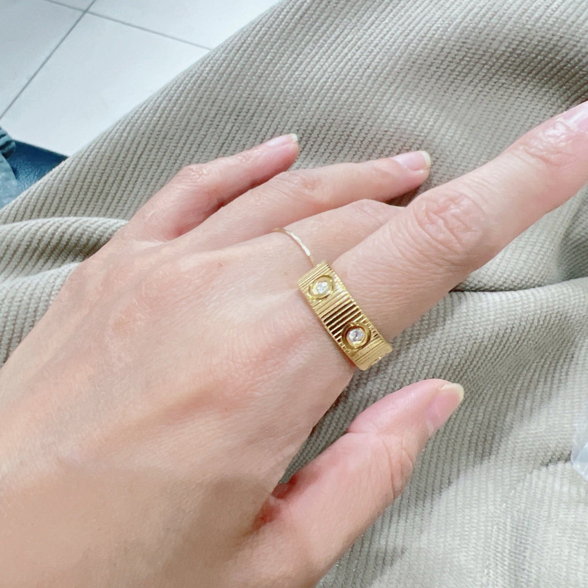[Amore]LOVE 6.5MM UNLIMITED RING, 6 DIAMONDS
