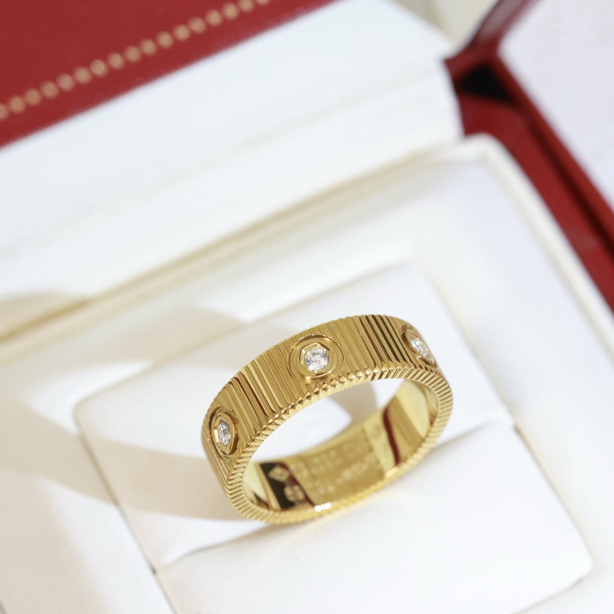 [Amore]LOVE 6.5MM UNLIMITED RING, 6 DIAMONDS
