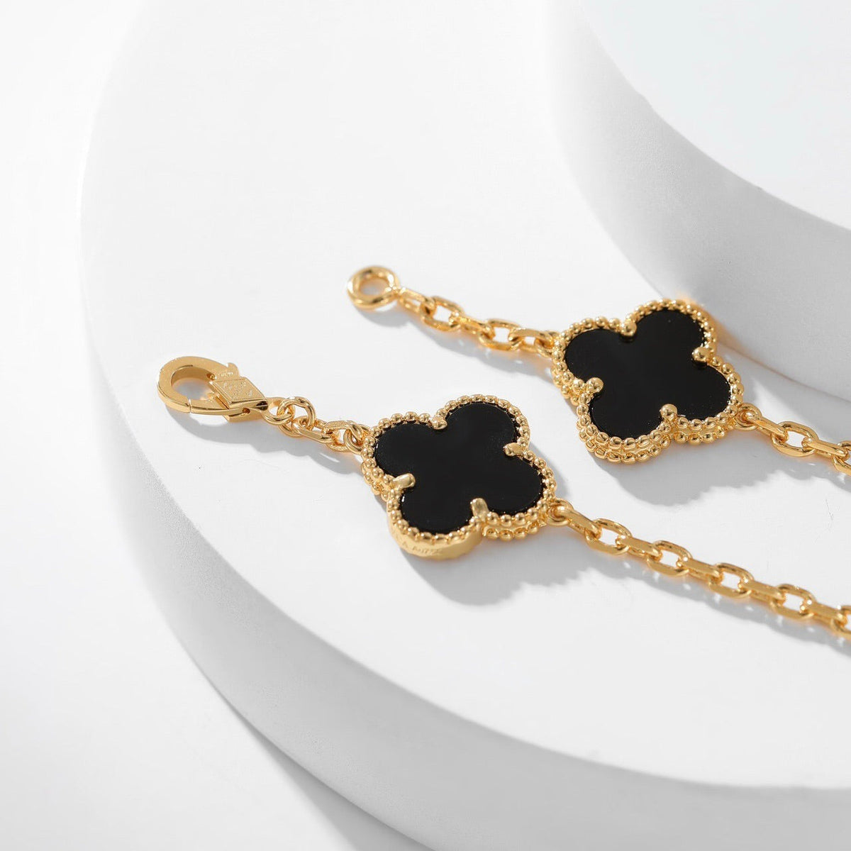 [Amore]CLOVER 10 MOTIFS ONYX NECKLACE