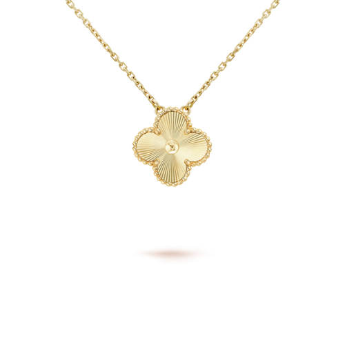 [Amore]CLOVER 15MM LASER NECKLACE
