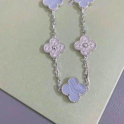 [Amore]LUCKY CLOVER 5-MOTIF BRACELET - PURPLE CHALCEDONY COLLECTION