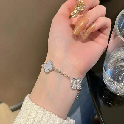 [Amore]LUCKY CLOVER 5-MOTIF BRACELET - PURPLE CHALCEDONY COLLECTION