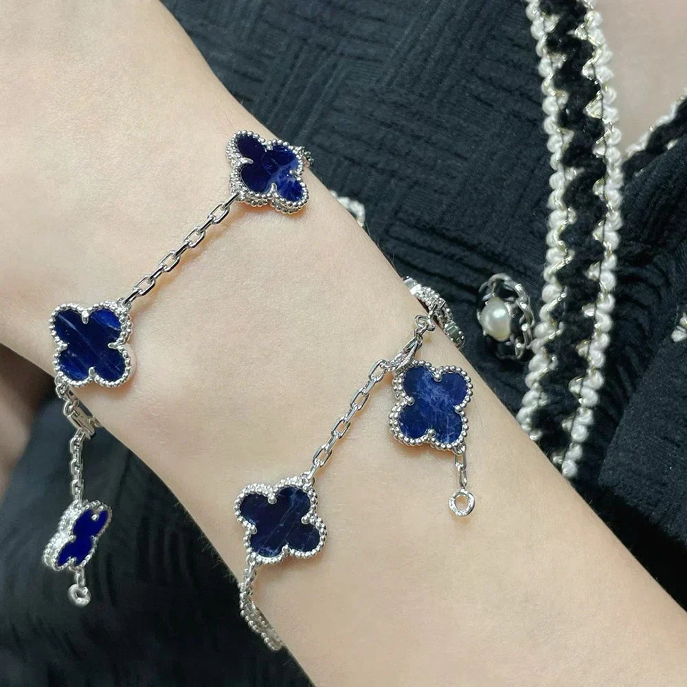 [Amore]LUCKY CLOVER 5-MOTIF BRACELET - PIETERSITE COLLECTION