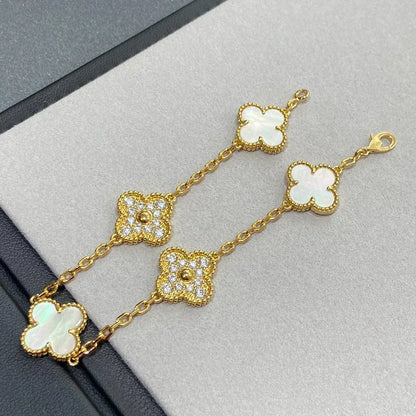 [Amore]LUCKY CLOVER 5-MOTIF BRACELET - WHITE MOTHER-OF-PEARL COLLECTION