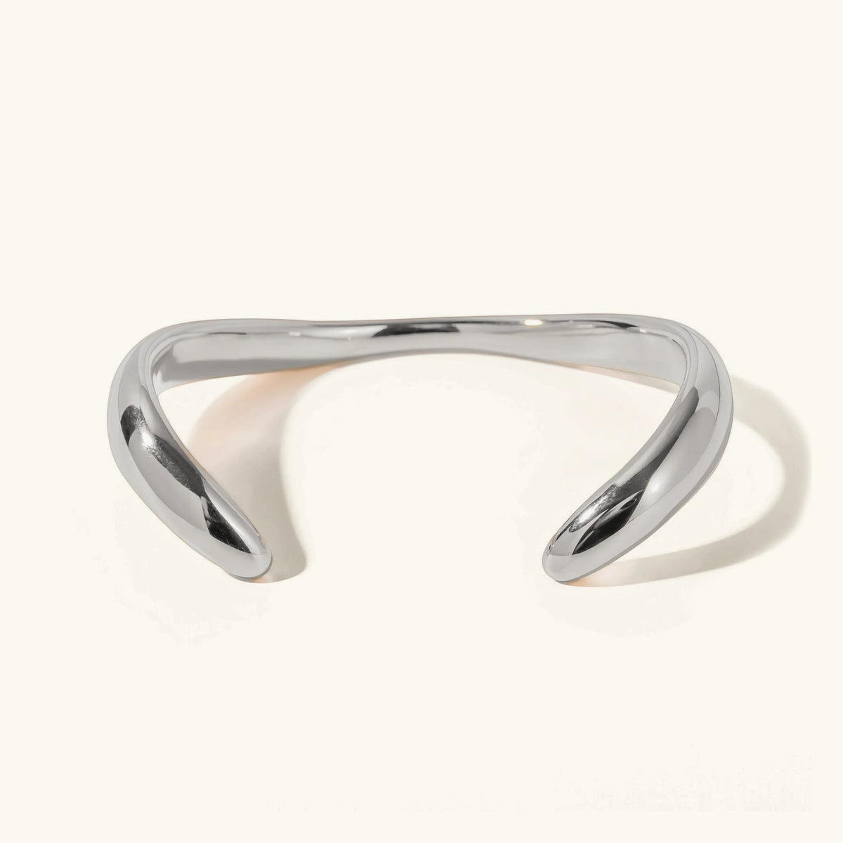 [Amore]Audrina Contemporary Gold Bangle