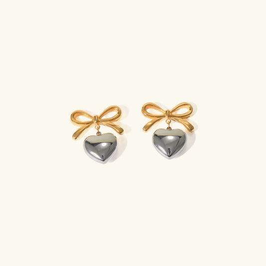 [Amore]Rowanne Two Tone French Knot Heart Earrings