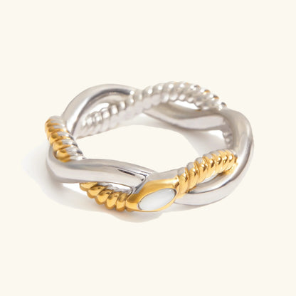 [Amore]Nerisse Two-Tone Twist Ring