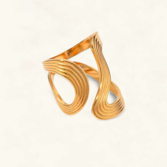 [Amore]Vivi Twisted Band Gold Ring
