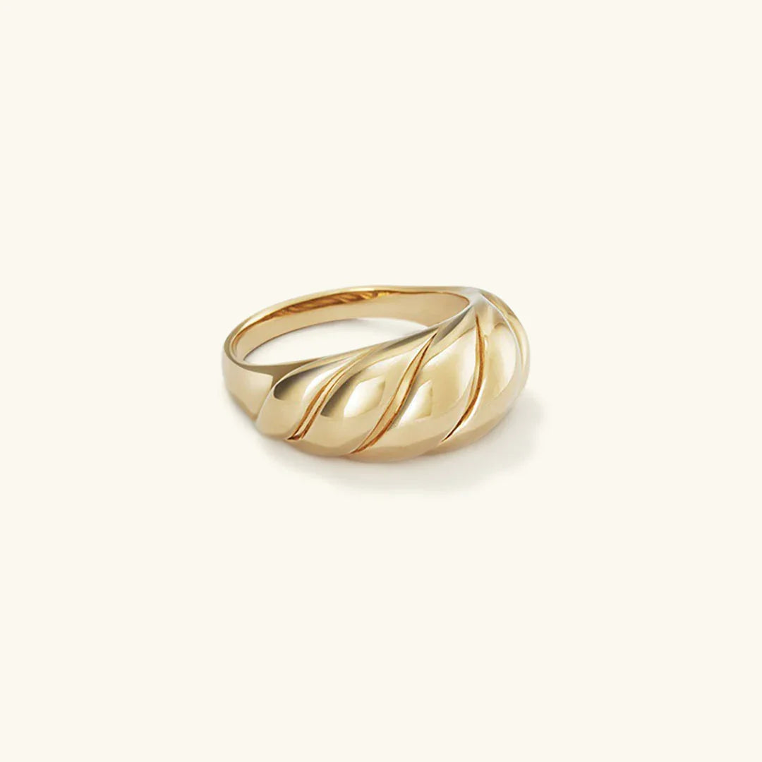 [Amore]Lorelei Gold Croissant Ring