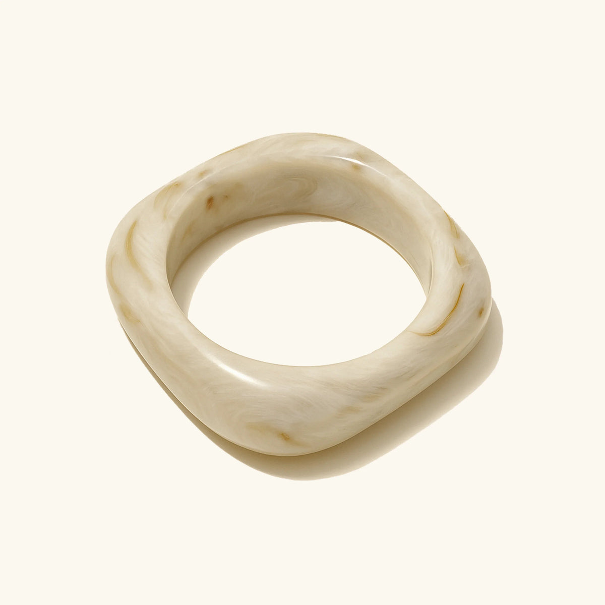 [Amore]Avaria Acrylic Bangle