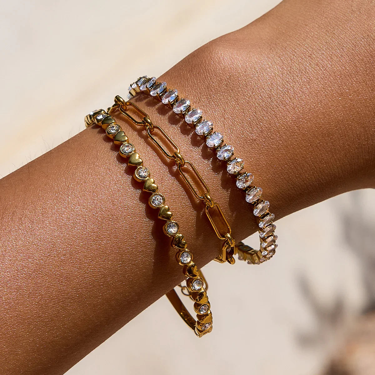 [Amore]Avaria Oval Cut Tennis Bracelet