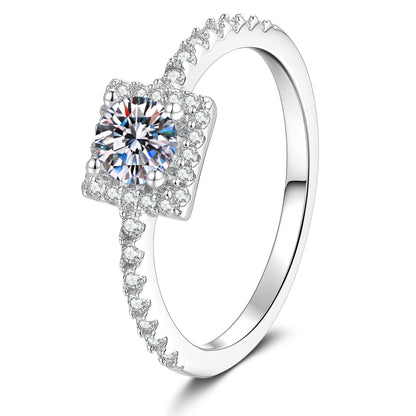 [Amore]DAINTY SUGAR-CUBE MOISSANITE RING