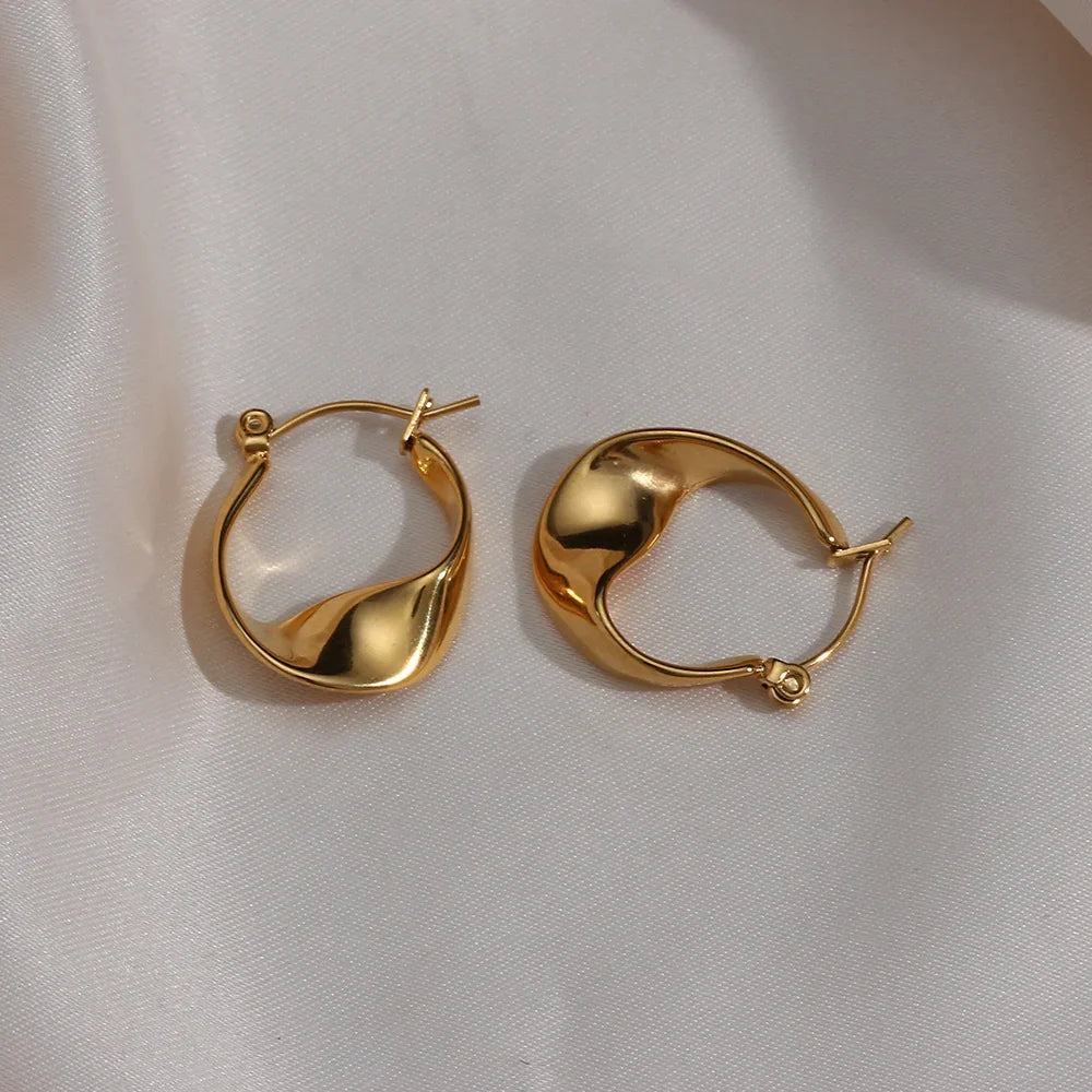 [Amore]Esti Irregular Hoop Earrings