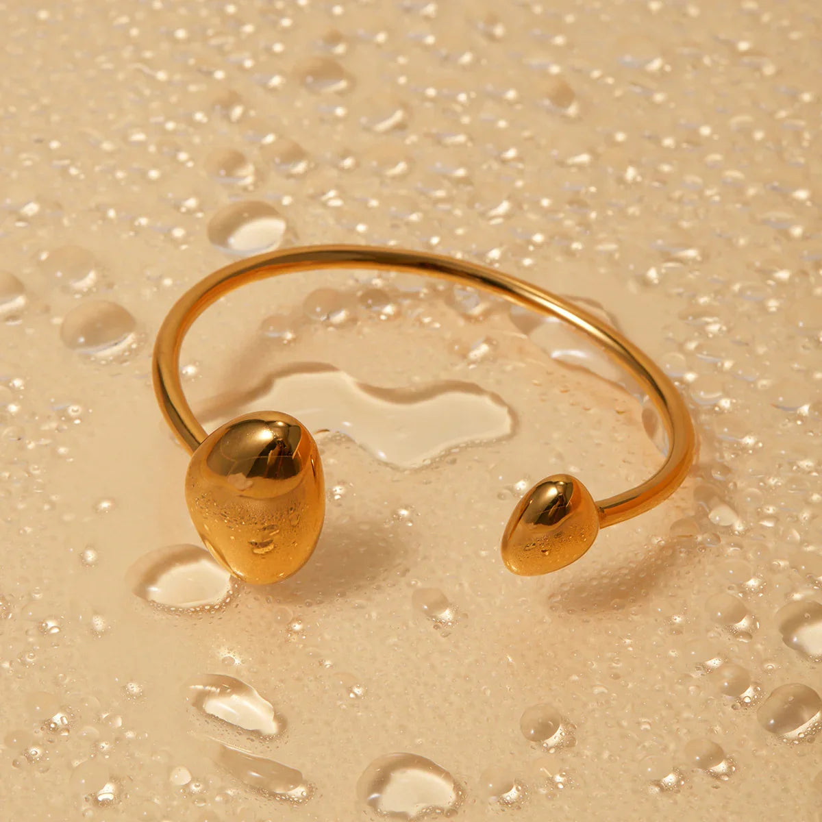 [Amore]Mallory Minimalist Gold Cuff