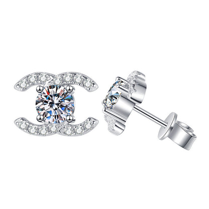 [Amore]CHIC INTERLOCKING DOUBLE-C MOISSANITE STUD EARRINGS