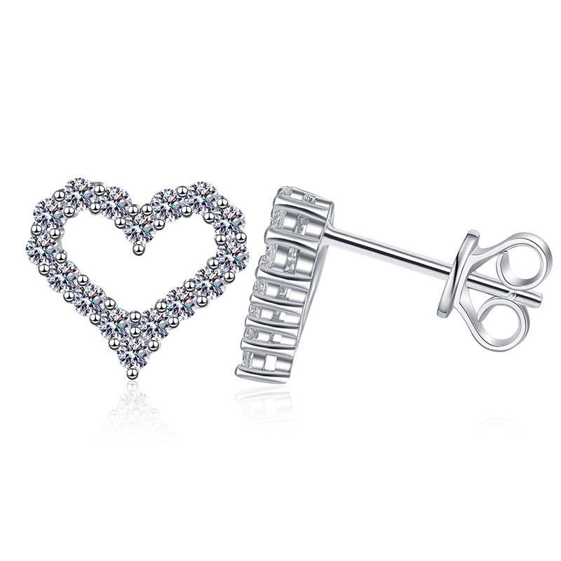 [Amore]SPARKLING HEART-SHAPED MOISSANITE STUD EARRINGS