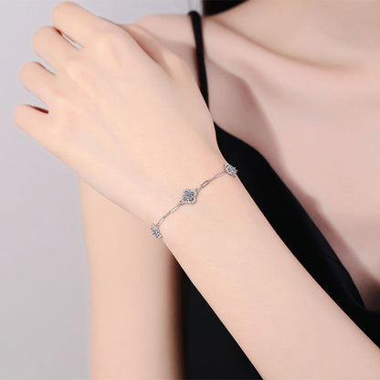 [Amore]TRIPLE-CLOVER MOISSANITE BRACELET