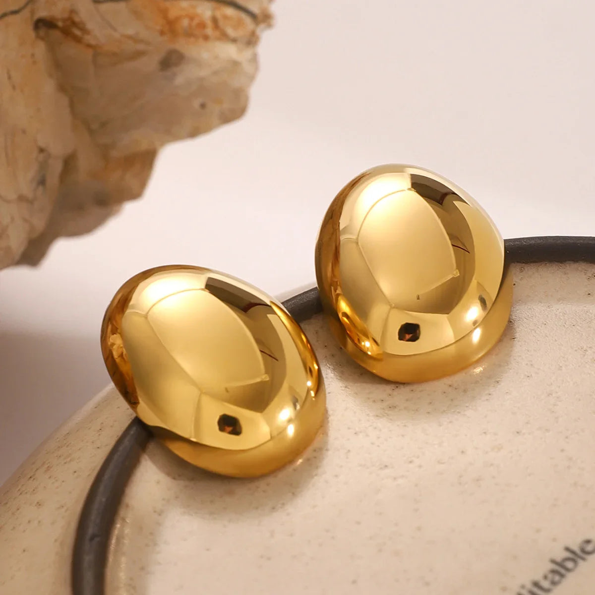 [Amore]Callista Gold Bean Earrings