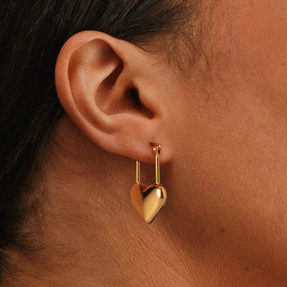 [Amore]Jessamine Heart Earrings