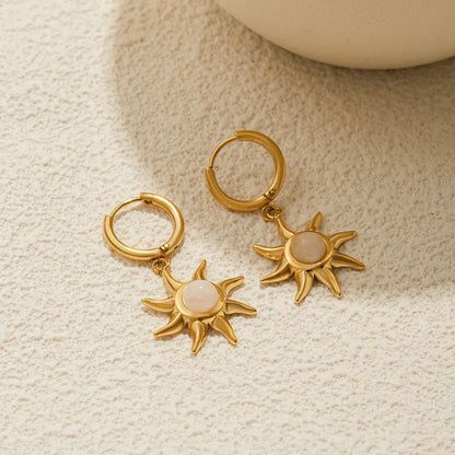 [Amore]Helia Sun-shaped Moonstone Earrings