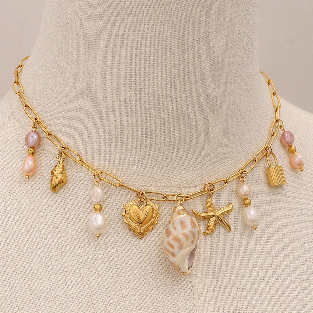 [Amore]Pacific Freshwater Pearl Necklace