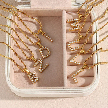 [Amore]Elodie Initial Letter Pearl Necklace