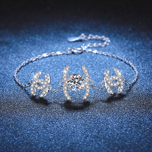 [Amore]CLASSIC INTERLOCKING MOISSANITE BRACELET