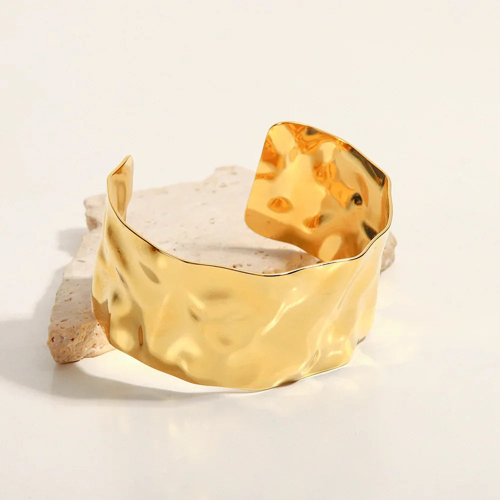 [Amore]Hope Gold Bangle