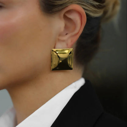 [Amore]Fischer Chunky Pillow Earrings